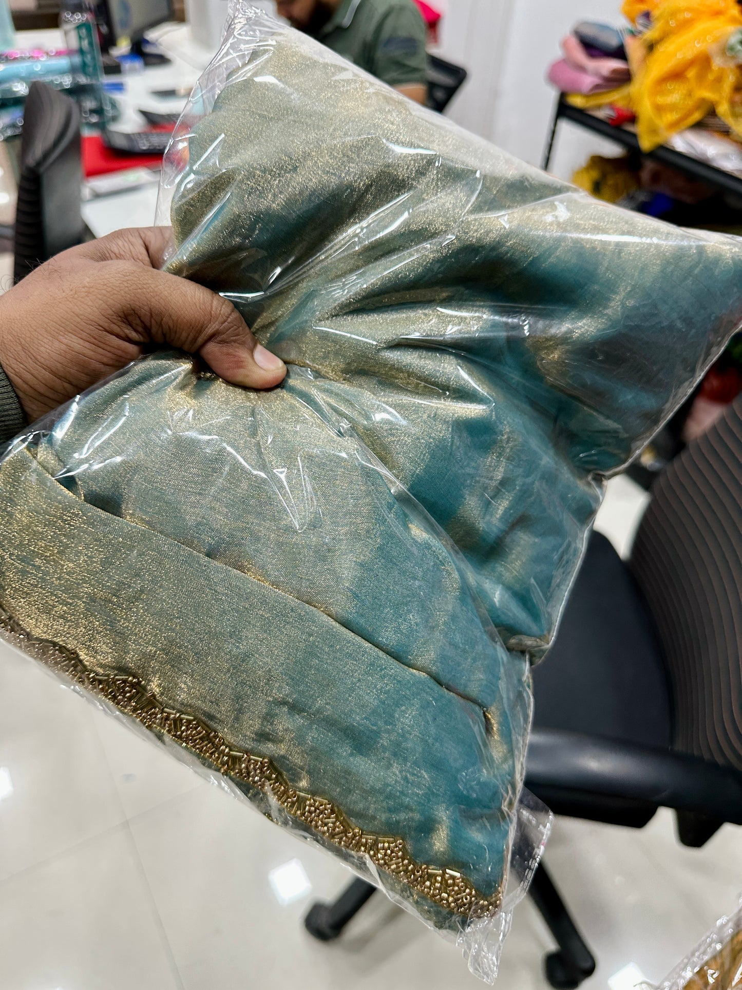 Shimmer tissue silk