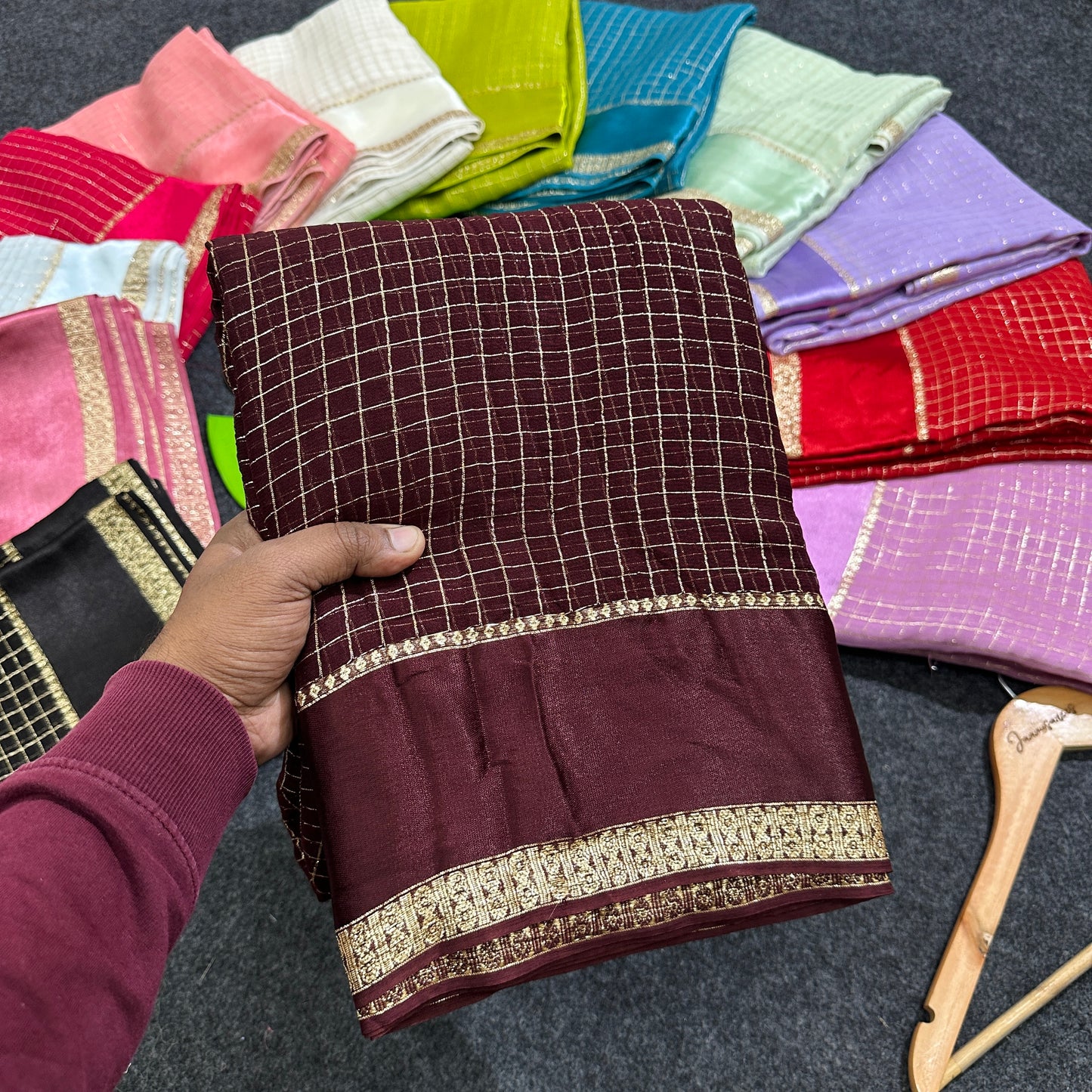 JV03 - Viscose Georgette Saree