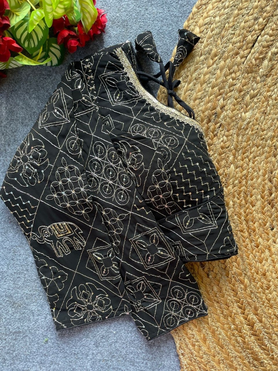 RTB03 — Premium Sabyasachi inspired work blouse 