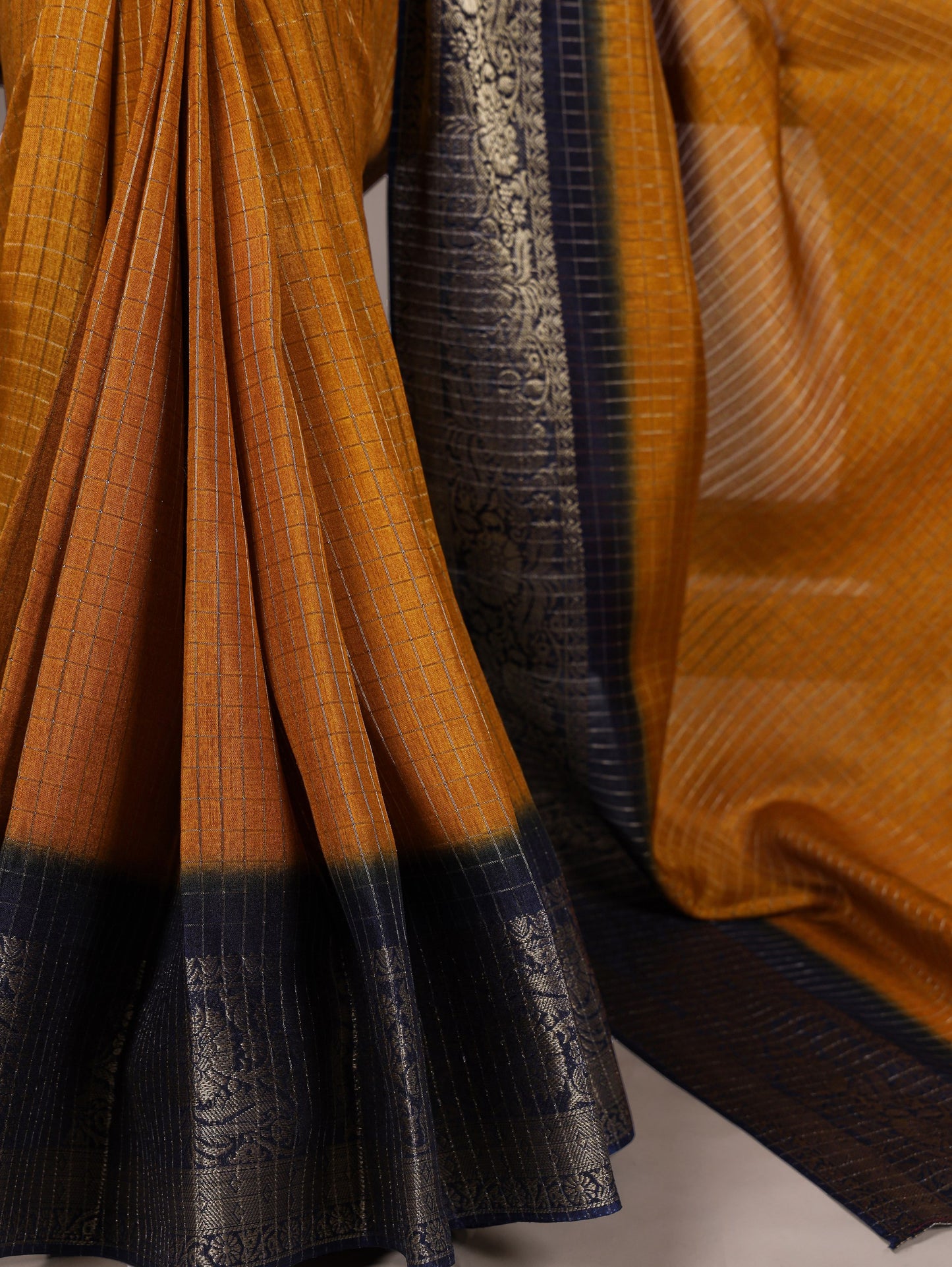 Mysore Dola Silk Chex Saree 7906