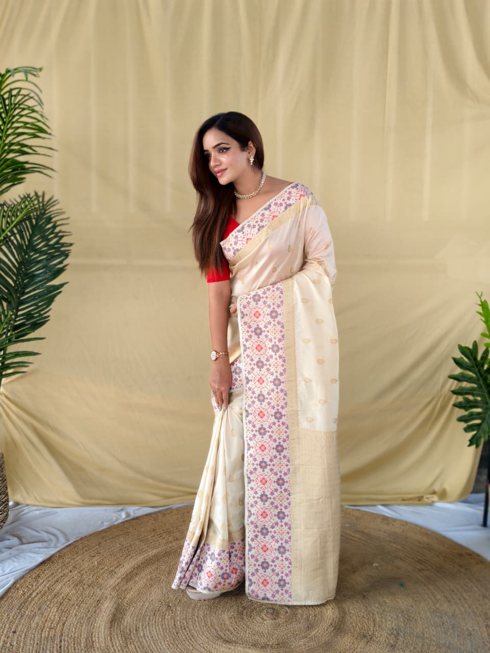 Meenakari Weaving Patola Saree 6002